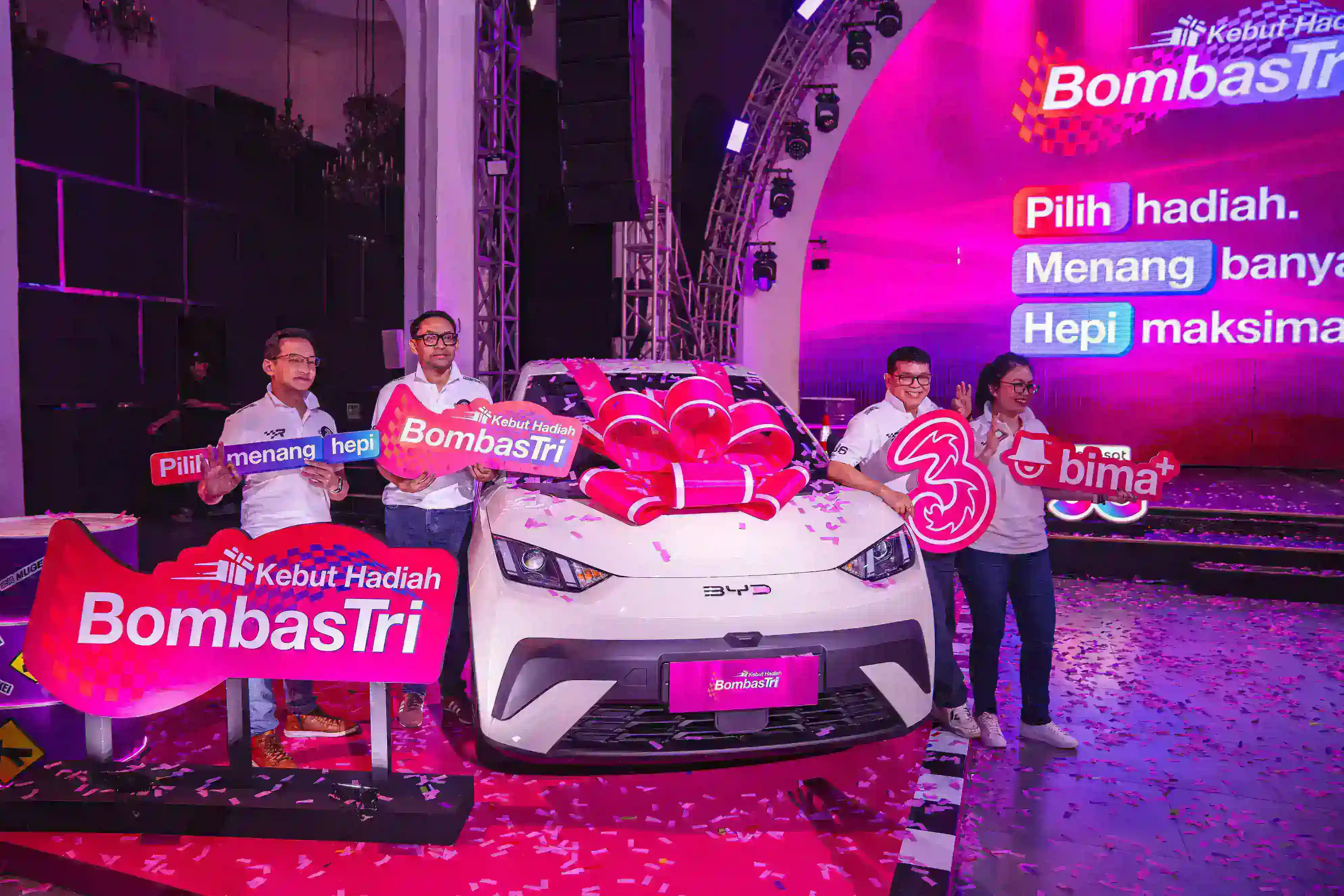 BombasTri Berikan Hadiah Bagi Pelanggan  Loyalitas Mengusung Semangat “Pilih, Menang, Hepi!”