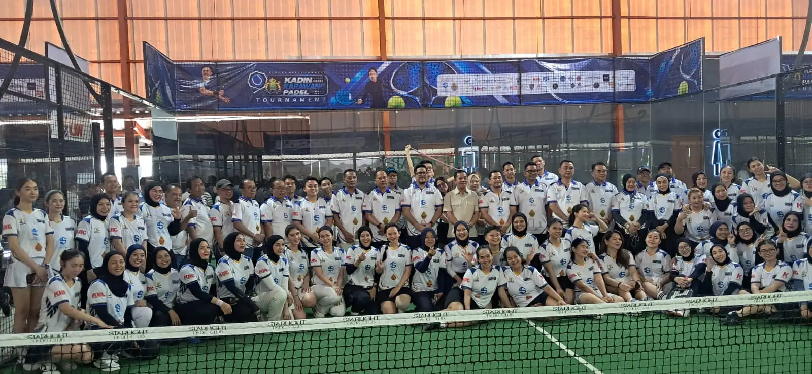 Bupati Aep Hadiri Turnamen Padel KADIN Karawang, Perekat Silaturahmi  Antara Pengusaha Pemerintah 