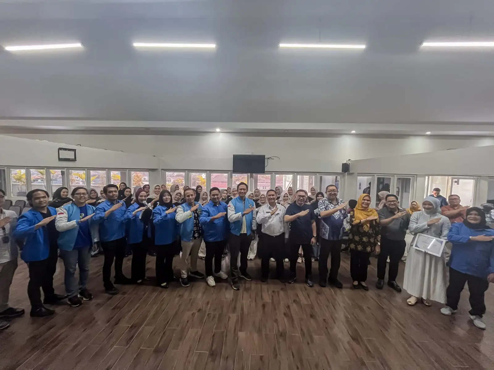 Peringati Hari Ulang Tahun (HUT) ke-53 DPD KNPI Karawang, Gelar Sekolah Pemuda
