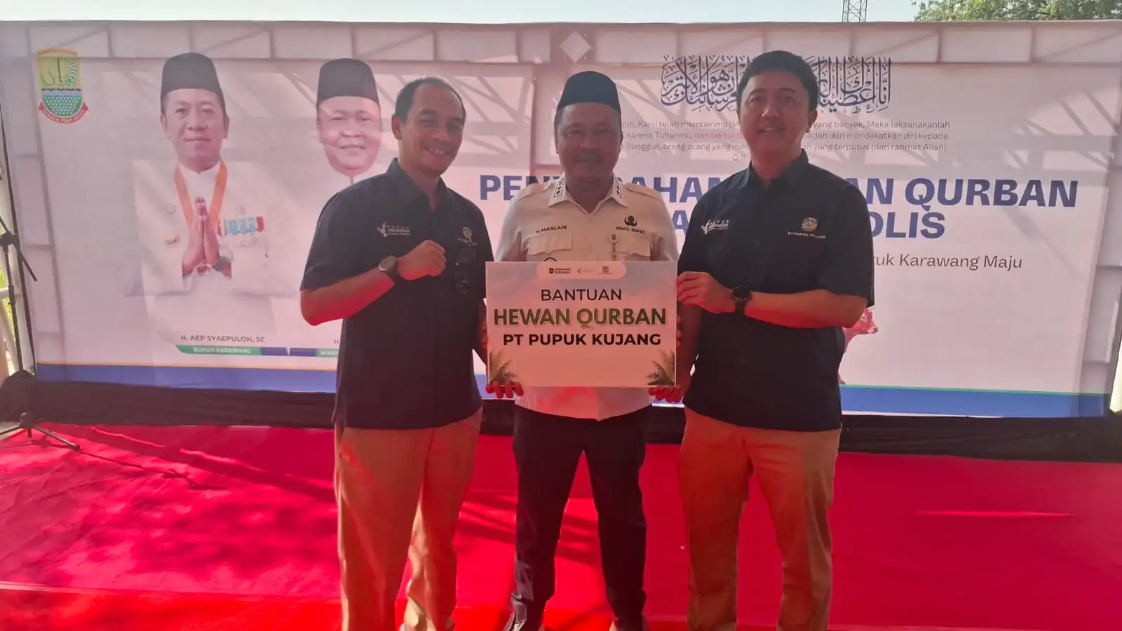 Jelang Idul Adha 1447 H,Pupuk Kujang Salurkan 33 Sapi Qurban Untuk Masyarakat Sekitar 