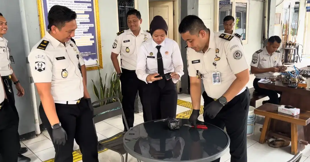Digagalkan! Upaya Lempar Narkoba ke Lapas Karawang Berakhir Sia-Sia