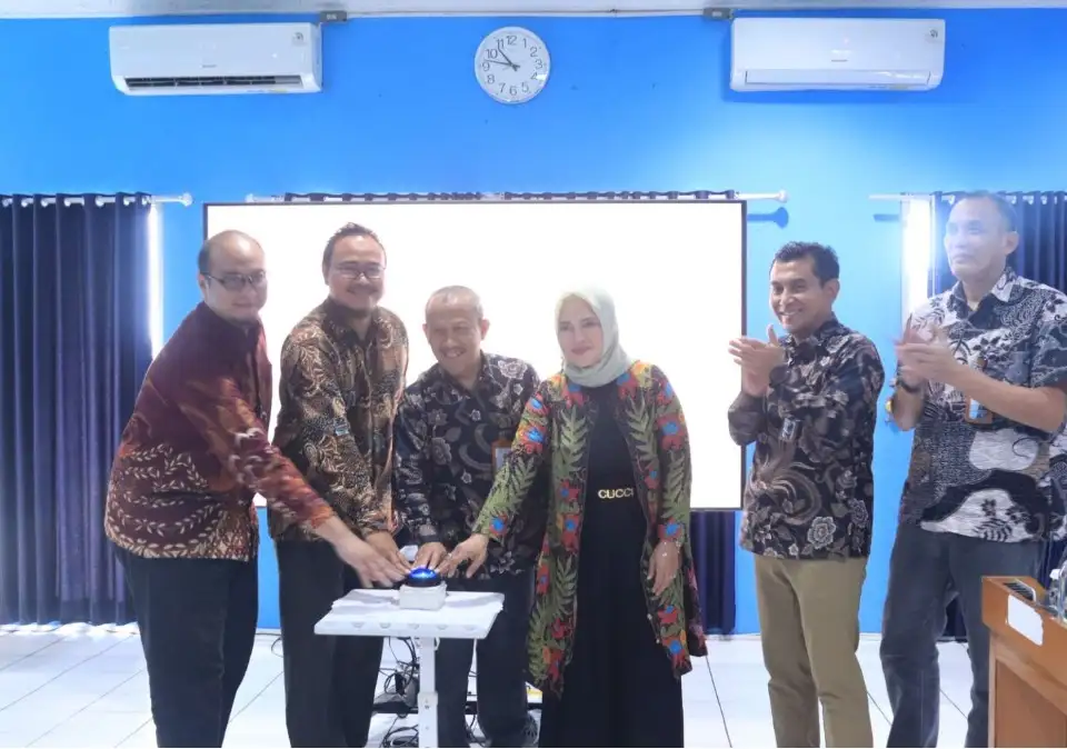 PERUMDAM Tirta Tarum Karawang Integrasikan PLTS di 7 Lokasi